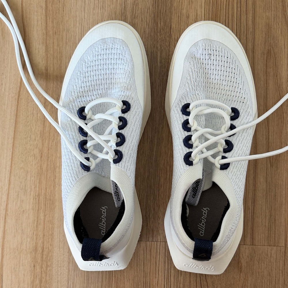 allbirds Men's White Knit Sneakers with Navy Eyelets and Heel Tabs